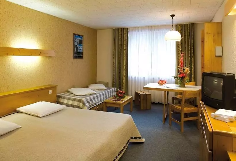 호텔 Hôtel De L Ermitage