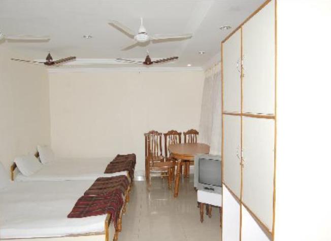 ホテル Maya Deluxe