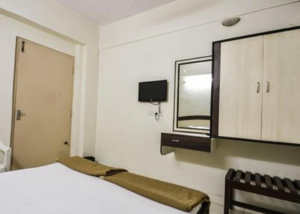 ホテル Maya Deluxe