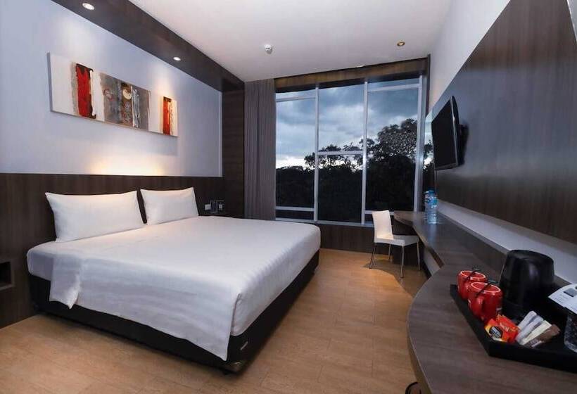 Hotel Neo Dipatiukur Bandung By Aston