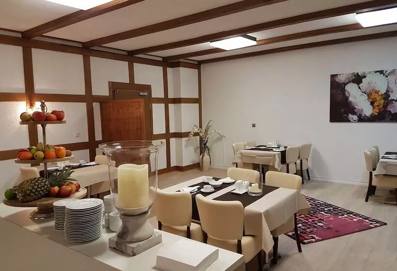 ホテル Pension Haus Heitzig