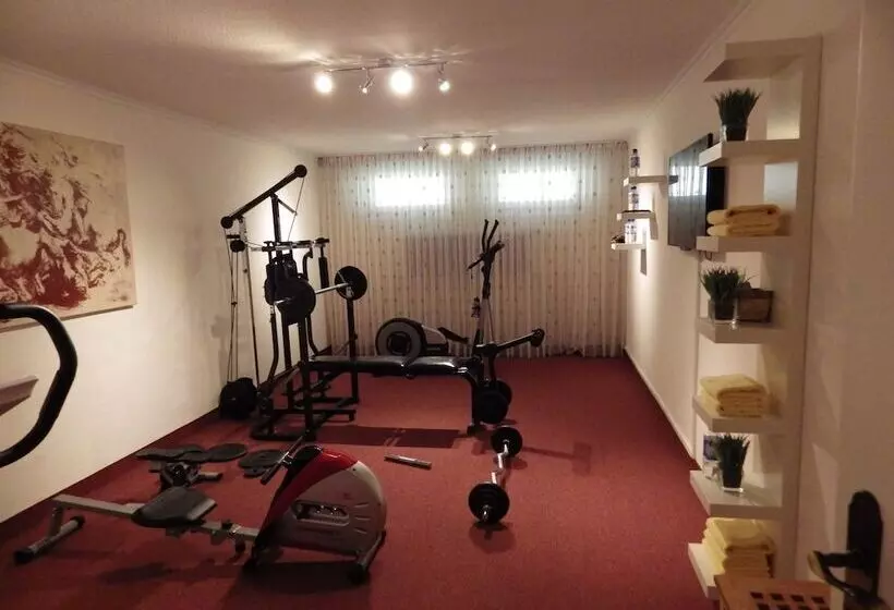 ホテル Pension Haus Heitzig