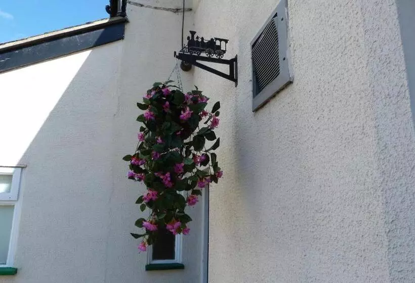 בית מלון כפרי Railway Inn