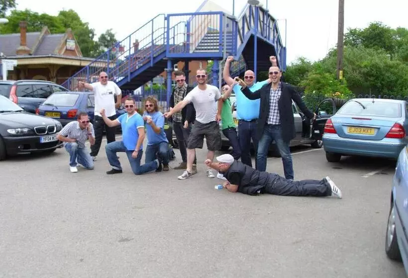 בית מלון כפרי Railway Inn