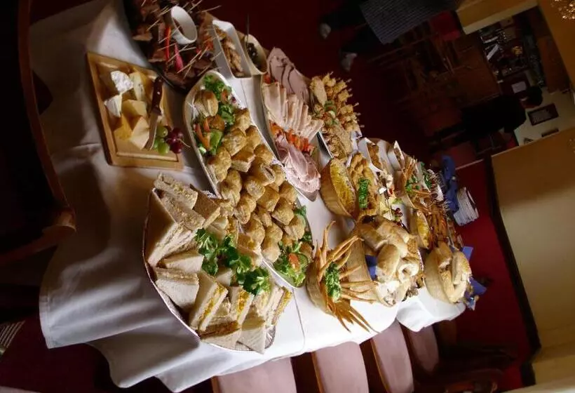 בית מלון כפרי Railway Inn