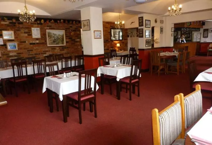 בית מלון כפרי Railway Inn