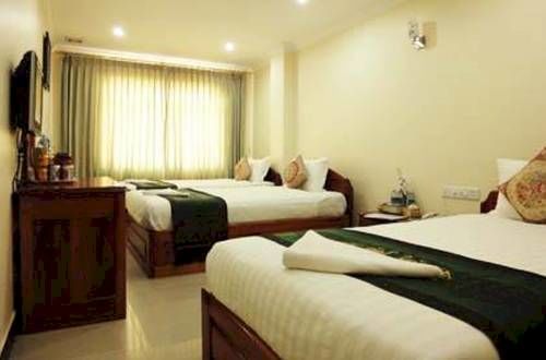 Отель Sambath Phal