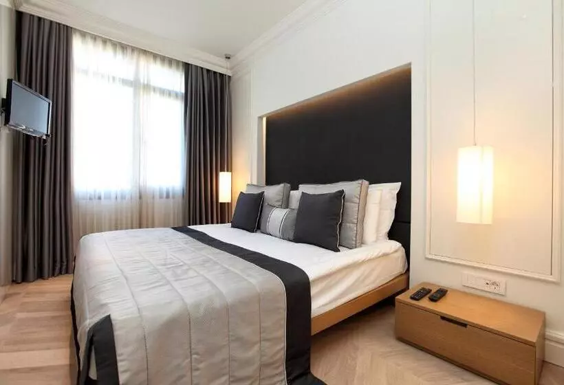 ホテル Stay Lab Taksim 15 Suites
