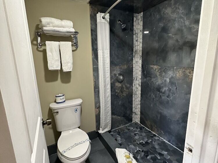 فندق على الطريق Travelodge By Wyndham Reno