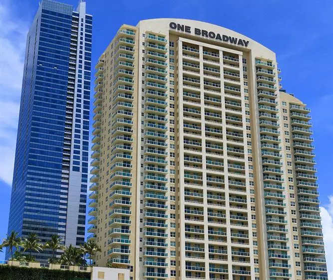 Pelican Residence at One Broadway