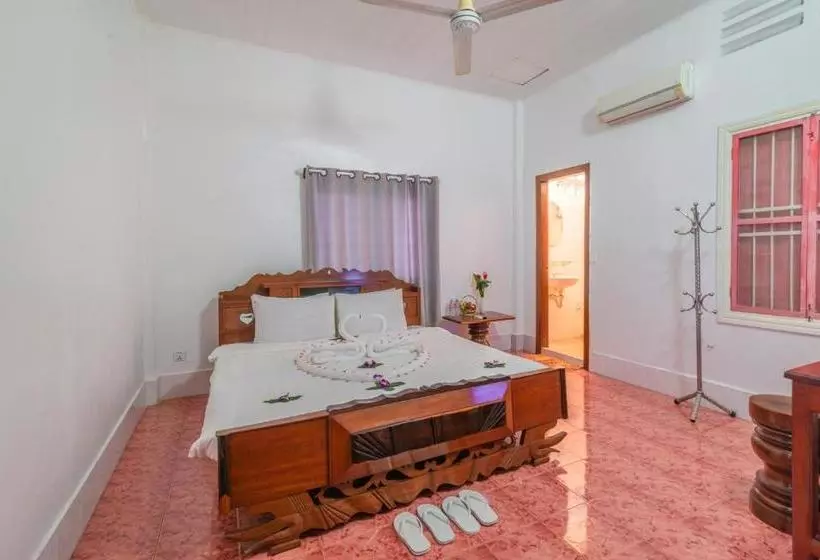 膳宿费 Five Rose Siem Reap Hostel
