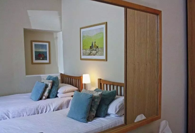 Pensió The Gables Guest House