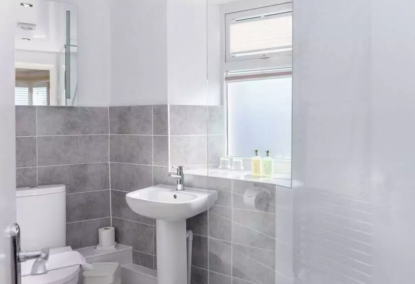 Pensió The Gables Guest House