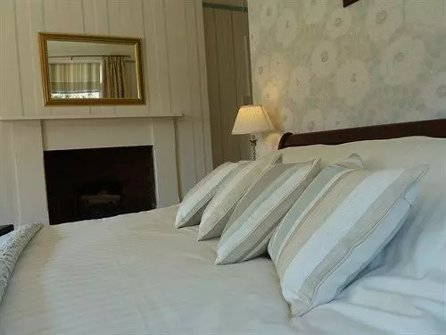 ペンション Cockington Cottages