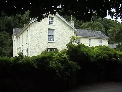 ペンション Cockington Cottages