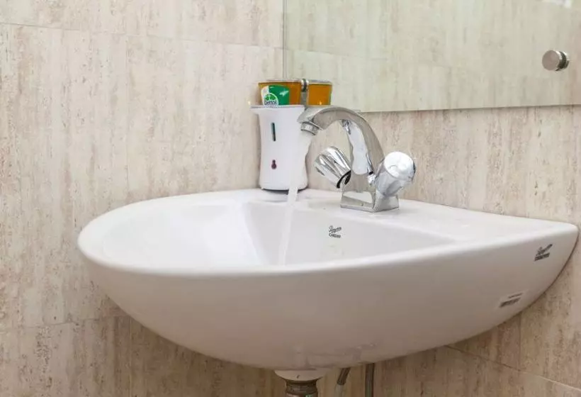 膳宿费 Simi International The Imperial