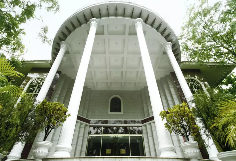 Pleasant Days Resort