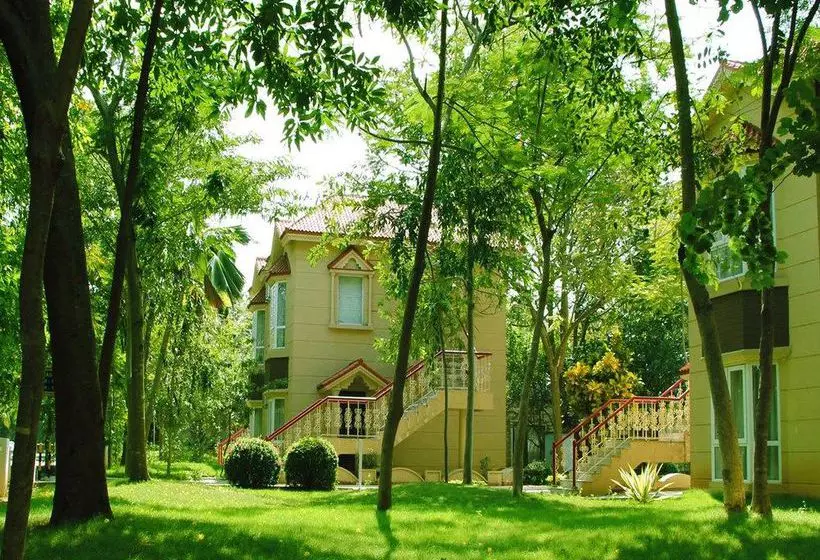 Pleasant Days Resort