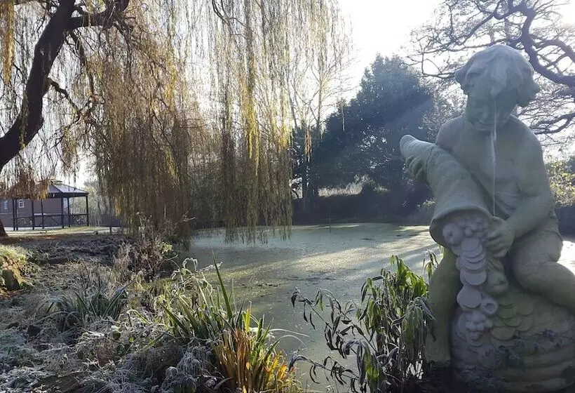 Stanbrook Abbey Hotel, Worcester