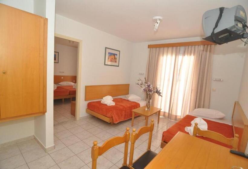 Erato Studios & Apartments