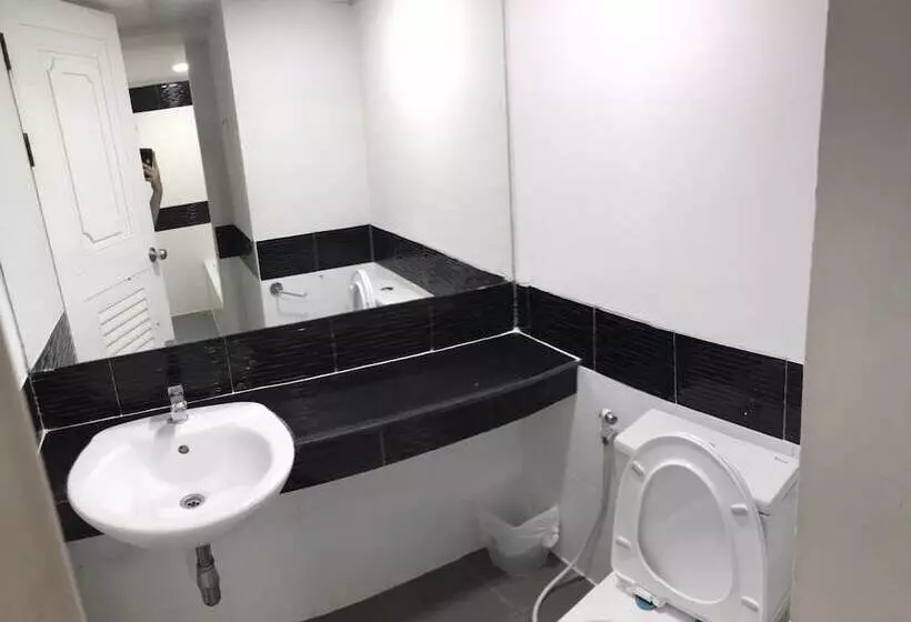 ホテル 48 Ville Donmuang Airport