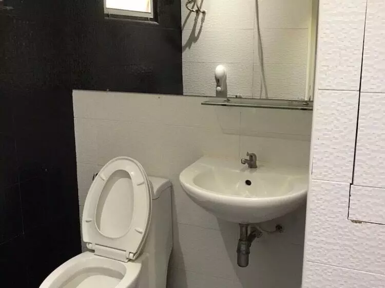 ホテル 48 Ville Donmuang Airport