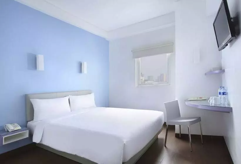 Amaris Hotel Bekasi Barat