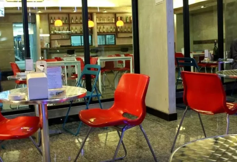 ホテル Bangkok 68