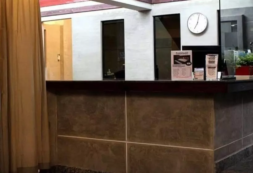 ホテル Bangkok 68