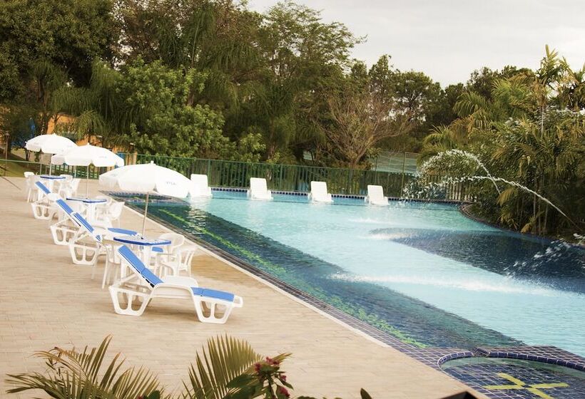 ホテル Braston Indaiatuba