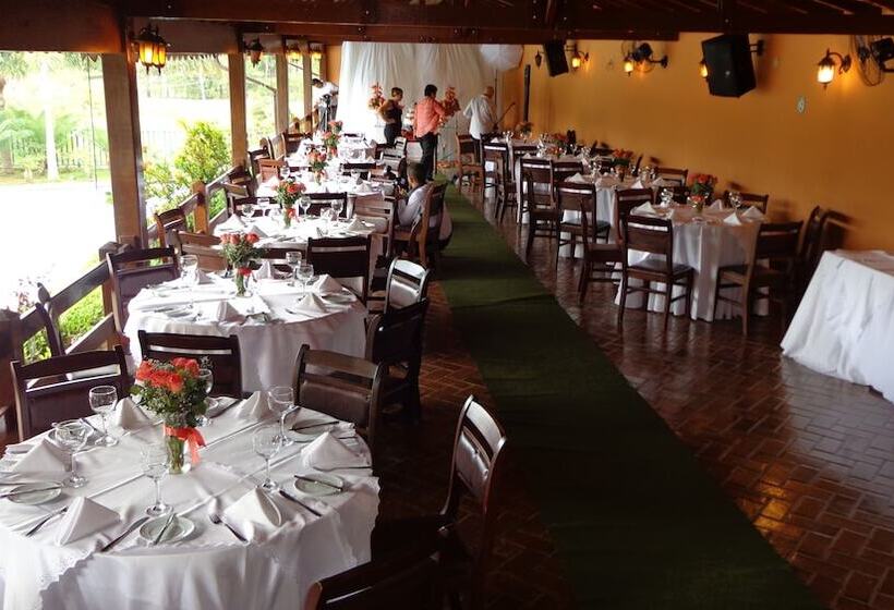 ホテル Braston Indaiatuba