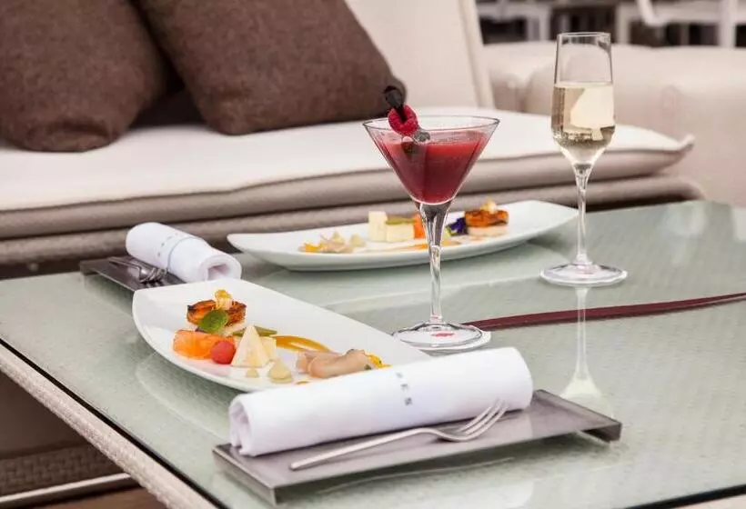 ホテル Corso 12  Roma