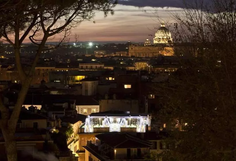 ホテル Corso 12  Roma