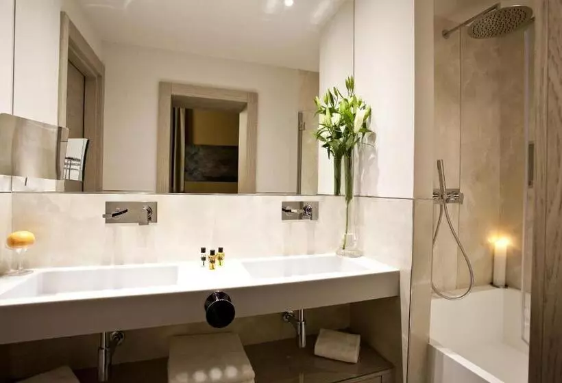 ホテル Corso 12  Roma