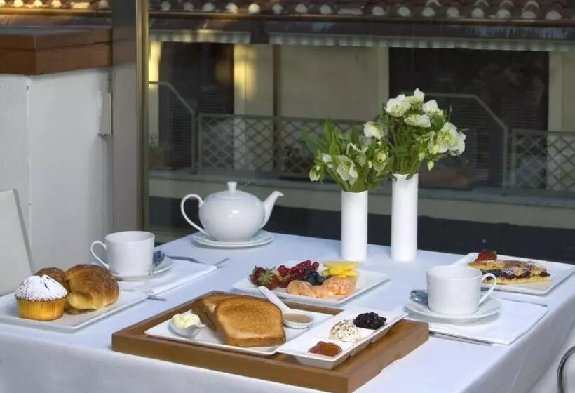 ホテル Corso 12  Roma