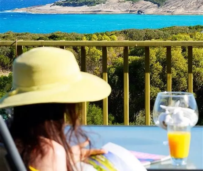 ホテル Esperance B&B By The Sea