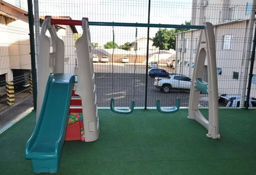 فندق Indaia Park