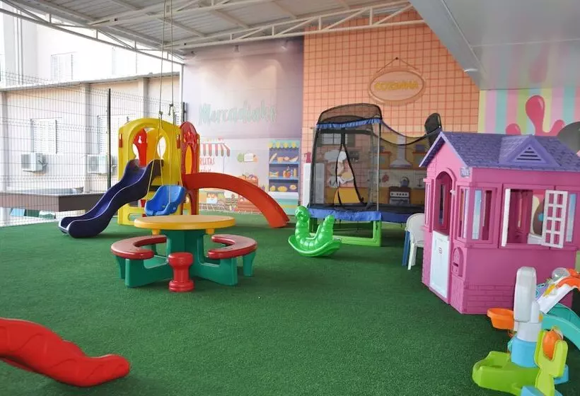 فندق Indaia Park