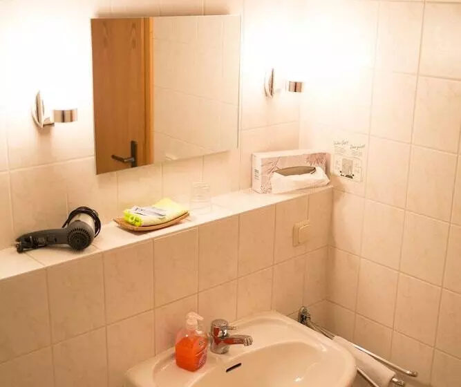 ホテル Landgasthof Wemmer