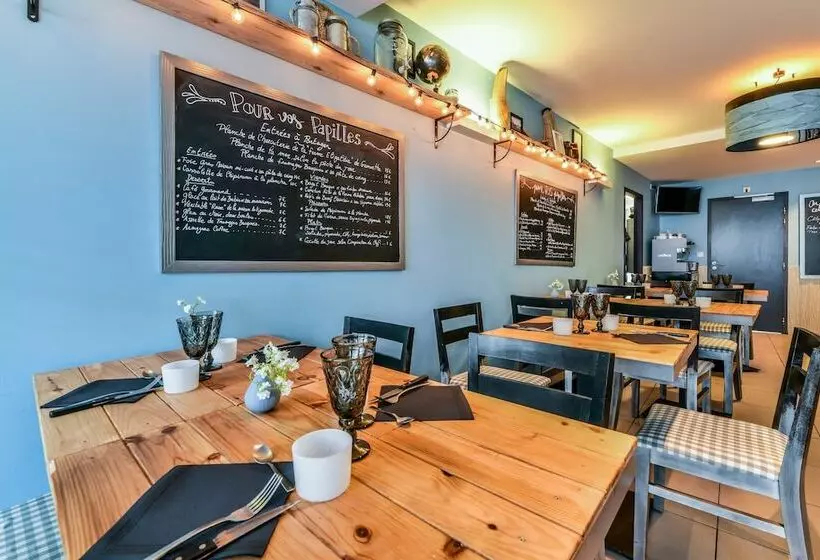 호텔 Logis Hôtel & Restaurant La Villa Bleue