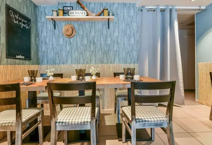 호텔 Logis Hôtel & Restaurant La Villa Bleue