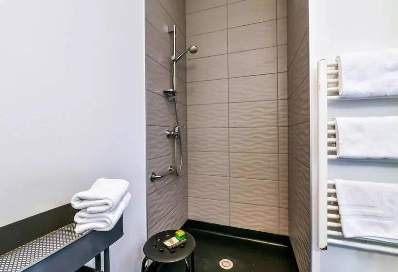 호텔 Logis Hôtel & Restaurant La Villa Bleue