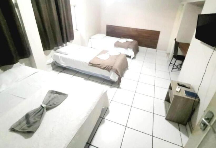 ホテル Mirai Palace