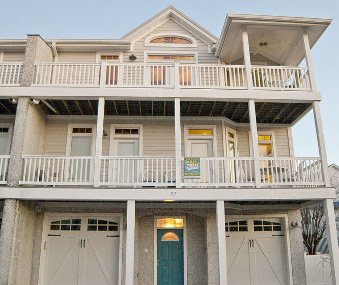 Hotel Officers View On Captain View