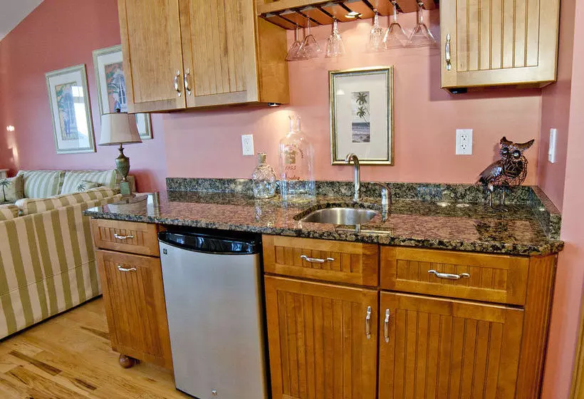 Hotel Officers View On Captain View