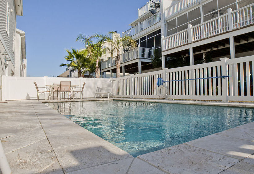 Hotel Officers View On Captain View