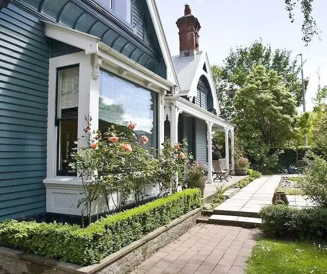 בית מלון כפרי Orari Boutique