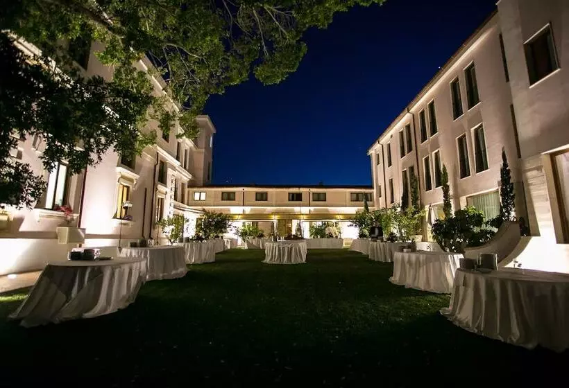 Hotel Parco Delle Fontane