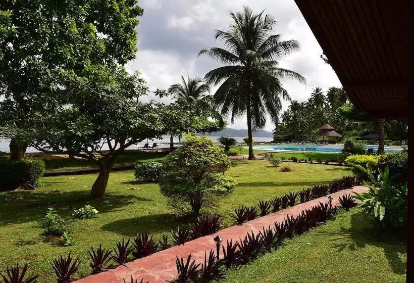 هتل Pestana Equador