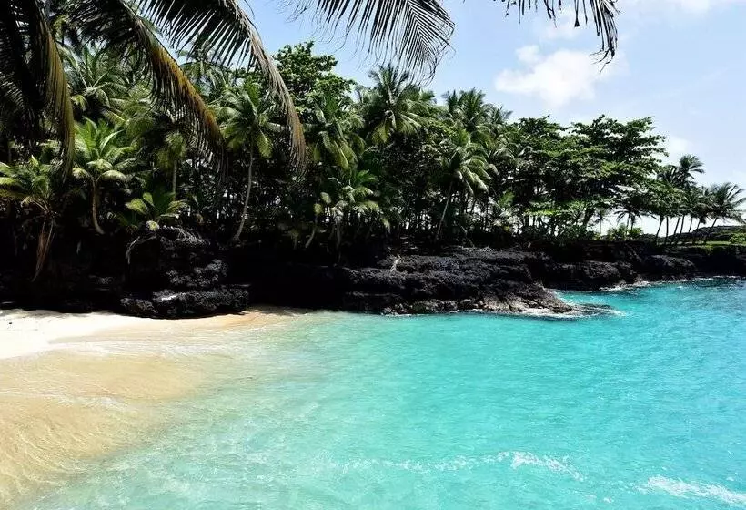 هتل Pestana Equador